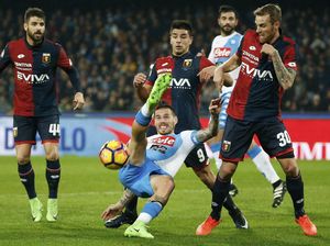 Napoli Tekuk Genoa 2-0