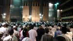 Massa Aksi 112 Gelar Salat Tahajud Berjamaah