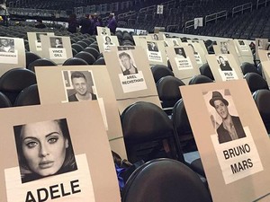 Mau Tahu Lokasi Duduk Bruno Mars dan Adele di Grammy?