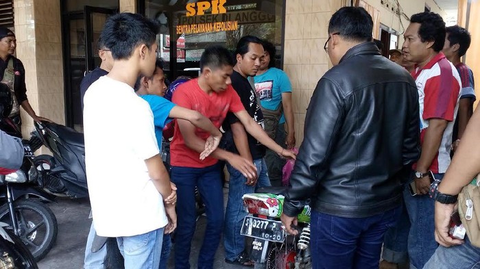 Identitas 2 Mayat di Parit Terungkap, Polisi Cium Kejanggalan