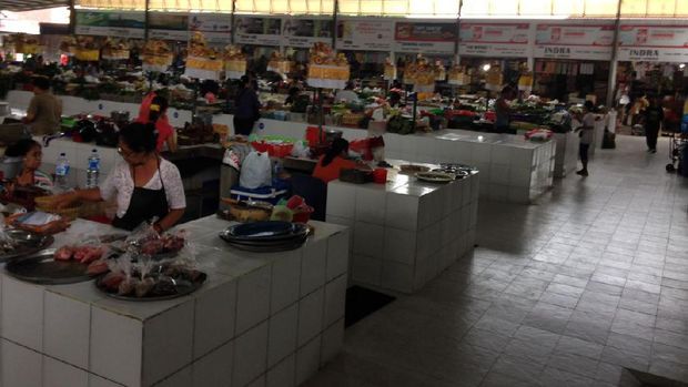 Melongok Pasar Tradisional Sindu Denpasar yang Bersih Bikin Nyaman Turis!