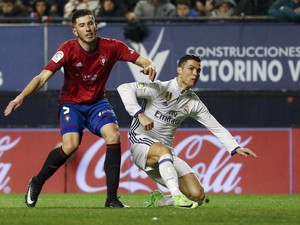 Kalahkan Osasuna, Madrid Kembali ke Puncak Klasemen