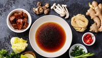 Miso dan natto adalah makanan fermentasi ala jepang yang mengandung probiotik. Probiotik merupakan bakteri baik yang menjaga kesehatan saluran pencernaan. Makanan fermentasi juga mengandung lemak yang rendah sehingga tidak berpengaruh besar terhadap kenaikan berat badan. (Foto: Thinkstock)