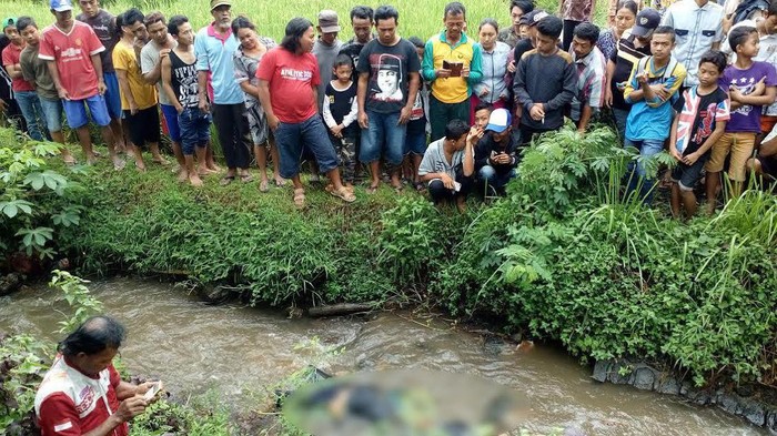 Dua Remaja Ditemukan Tewas di Mojokerto, Diduga Dibunuh