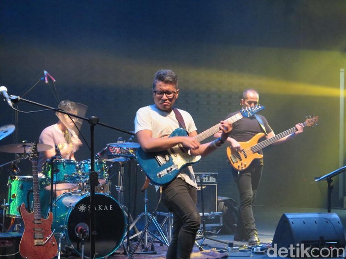 Tersihir The Andre Dinuth Group di Salihara Jazz Buzz