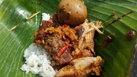 Nasi gudeg racikan Mbah Lindu di Yogya ini wajib dikunjungi. Dengan usia yang renta mbah Lindu sajikan rasa yang konsisten. Terutama sambal gorengnya yang pedas menyengat enak.Foto: detikFood/iStock