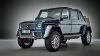 Mercedes-Maybach G650 Landaulet hadir dengan kursi bagian belakang berfitur pemijat yang sama seperti S-Class. Atap bagian belakang bisa dibuka-tutup berkat atap kain yang bisa dilipat secara elektronik.
