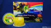 Guru Ngaji Ini Jualan Manisan Carica Beromzet Rp 30 Juta/Bulan