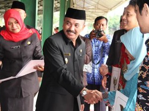 Sepak Terjang Eks Wabup Cirebon yang Terjerat Korupsi Bansos