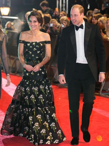 Foto: Anggunnya Kate Middleton di Karpet Merah BAFTA Awards 2017