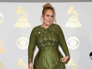 Adele Dinobatkan Sebagai Legenda Musik Masa Depan, Setuju?
