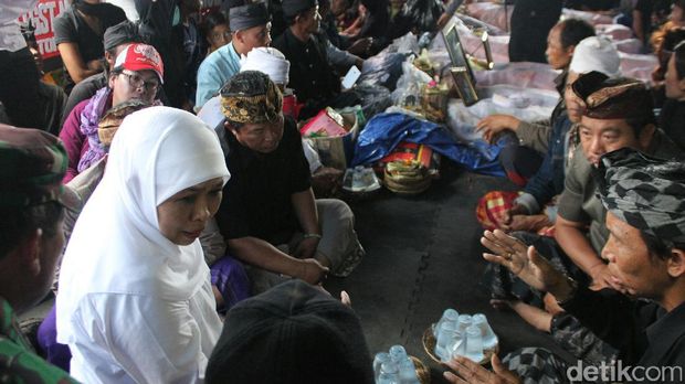 Mensos Khofofah kunjungi lokasi longsor Bangli, Bali.