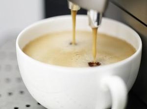 Katanya Minum Kopi Bikin Wajah Berjerawat, Ini Penjelasannya