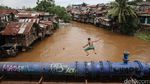 Ini Sungai Jakarta, Bisakah Jadi Jalur Transportasi Seperti Bangkok?