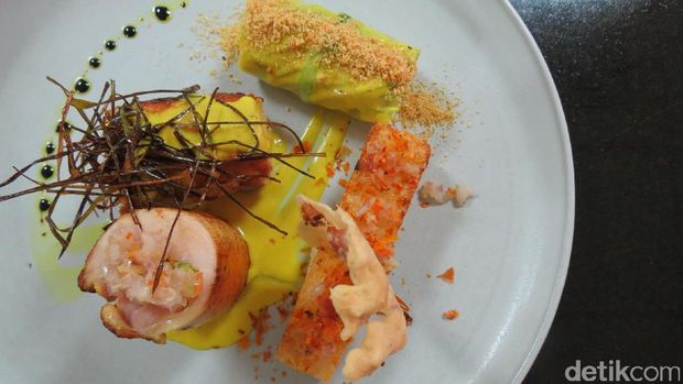 Ayam Betutu gaya Ballotine Prancis ala Chef Amaury