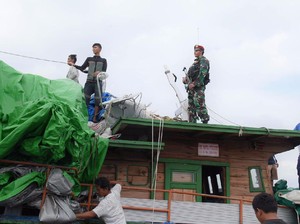 TNI AL Tangkap Kapal Penyelundup Bahan Bangunan Asal Luar Negeri