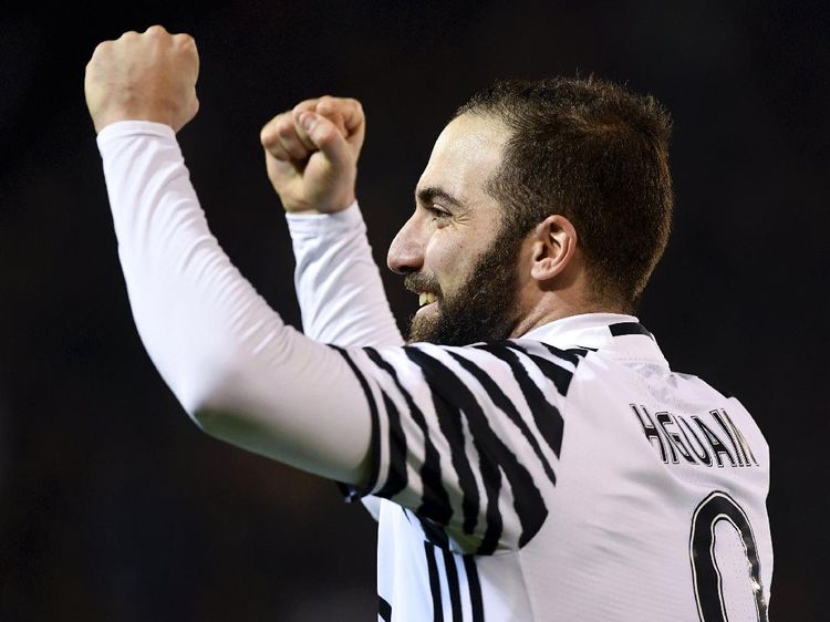 Higuain Jadi Pahlawan Kemenangan Juve atas Cagliari