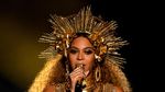 Lovely Moment Beyonce dan Jay-Z di Grammy Awards 2017