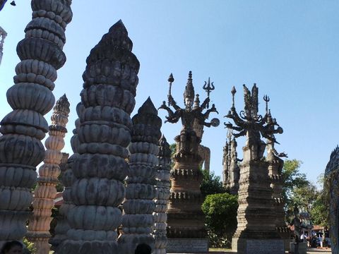 Taman Sala Keoku di Thailand, Tempat Berfoto dengan Patung-patung Jumbo