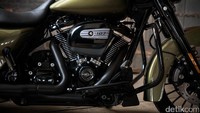 Mesin khas Harley, Milwaukee-Eight 107, menghasilkan tenaga lebih besar, akselerasi lebih cepat. Foto: Harley-Davidson
