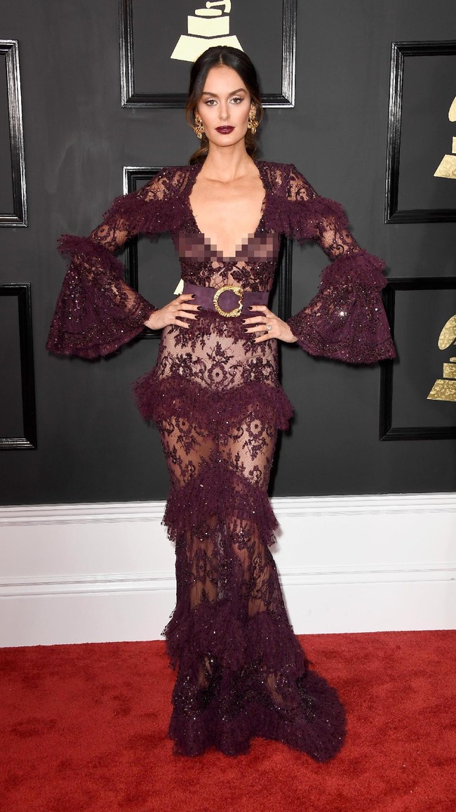 Nicole Trunfio, GRAMMY Awards at STAPLES Center on February 12, 2017 in Los Angeles, California.  (Photo by Frazer Harrison/Getty Images)