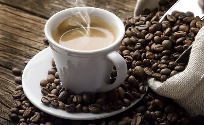 Ini 6 Tanda yang Menunjukkan Anda Terlalu Banyak Minum Kopi