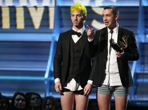 Chord Gitar Lagu-lagu di Album Three Songs Milik Twenty One Pilots