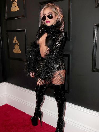 Selebriti dengan Busana Terburuk di Grammy Awards 2017