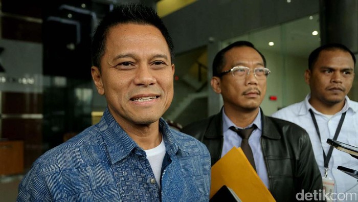 Perantara Suap Emirsyah Tolak Bicara Usai Diperiksa KPK