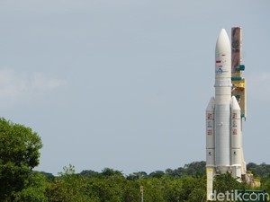 Telkom Siap Operasikan Tiga Satelit Sekaligus