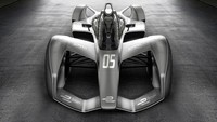 Diharapkan mobil balap listrik ini diperkenalkan sebelum akhir musim 2016-2017 Formula E berakhir.