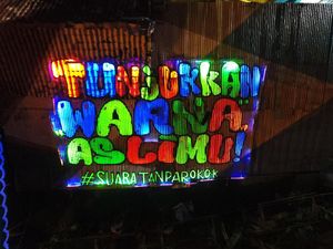 Kali Code Dipercantik dengan Mural Koma tentang Anti-Rokok