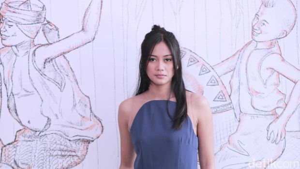 Musik Beragam Nadhira Suryadi