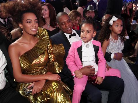 Penampilan Putri Beyonce dengan Setelan Pink Gucci Rp 15 Juta