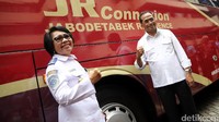 JR Connexion melayani rute dari perumahan-perumahan di wilayah sekitar Jakarta menuju Jakarta.