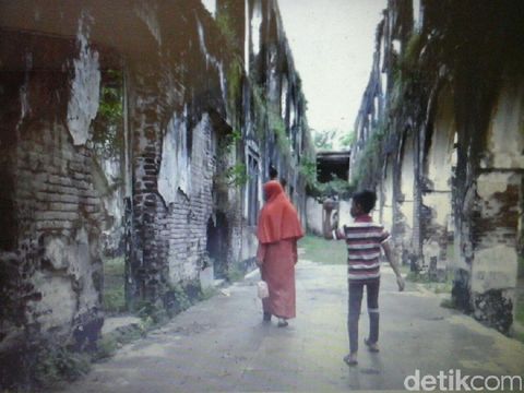 Benteng Pendem Peninggalan Belanda