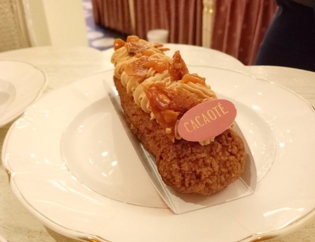 Yuk, Santai Sore Sambil Menikmati Aneka Eclair di 5 Tempat Ini