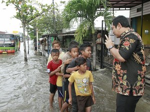 Walkot Semarang Apresiasi Kerja Petugas Sedot Luapan Sungai BKT
