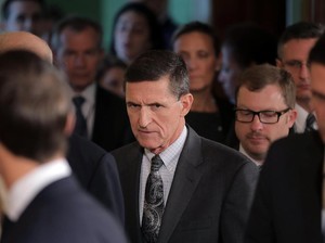 Belum Sebulan Menjabat, Penasihat Senior Trump Mundur