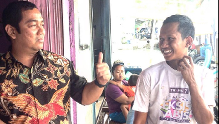 Wali Kota Semarang Bagikan e-Ticket Bus Gratis untuk Siswa SMP