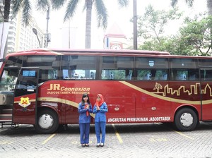 Apa Beda JR Connexion dengan TransJabodetabek?