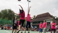 Member yang turut serta antara lain Zara, Lisa, Christi, Cindy, Ori, Eve, Fia, Jinan, Devi, Melati, Melody, Aya, Pucchi, Gina, Lintang, Celine, Vio, dan Yuri. Pool/Rina Atriana/detikFoto.