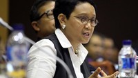 Retno juga melaporkan realisasi anggaran Kemenlu TA 2016 dan tindak lanjut hasil pemeriksaan BPK RI untuk TA 2016.
