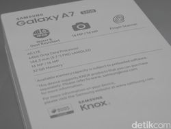 Unboxing Samsung Galaxy A7 Edisi 2017