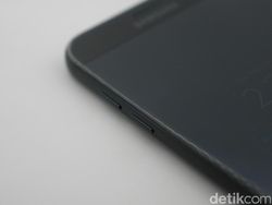 Unboxing Samsung Galaxy A7 Edisi 2017