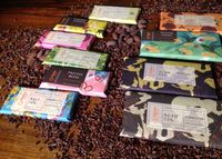 <i>Chocolate Bar</i> Aneka Rasa dan Praline Bentuk Hati untuk Hadiah Valentine