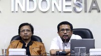 Permasalahan pertama, soal surat keterangan (suket) dari Dinas Kependudukan dan Catatan Sipil (Disdukcapil). Bawaslu mengatakan masih belum jelas suket yang dikeluarkan oleh Disdukcapil pasca penetapan Daftar Pemilih Tetap (DPT). Permasalahan kedua, soal formulir C6 KWK yang kosong, tidak ada (tercetak) namanya.