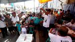 Anies-Sandi Unggul 3 TPS di Luar Batang