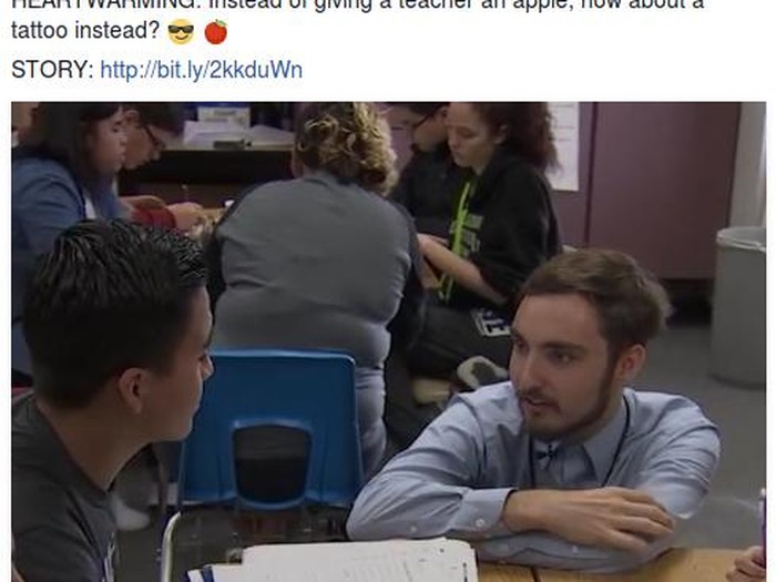 Tato Nama Siswa yang Dapat Beasiswa Akan Terukir di Tubuh Guru Ini