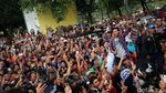 Ahok Disambut Meriah di Rumah Lembang